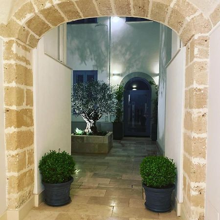 Satyria Apartments Taranto Exterior photo