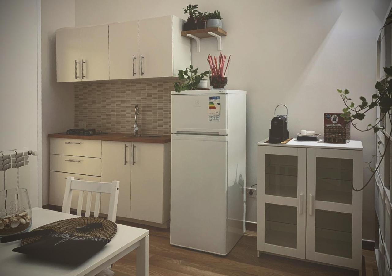 Satyria Apartments Taranto Exterior photo